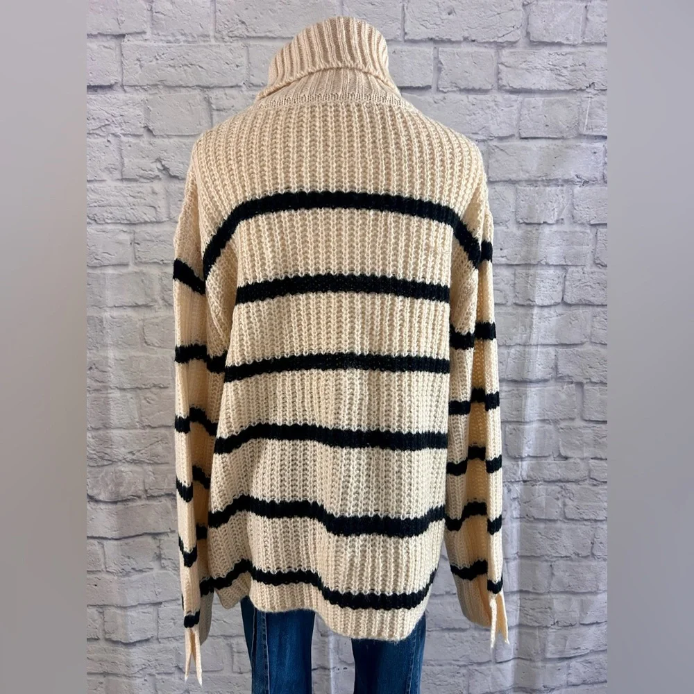 Handmade Turtleneck Pullover Sweater Cream Black Striped Oversized Cozy Casual - Picture 8 of 12